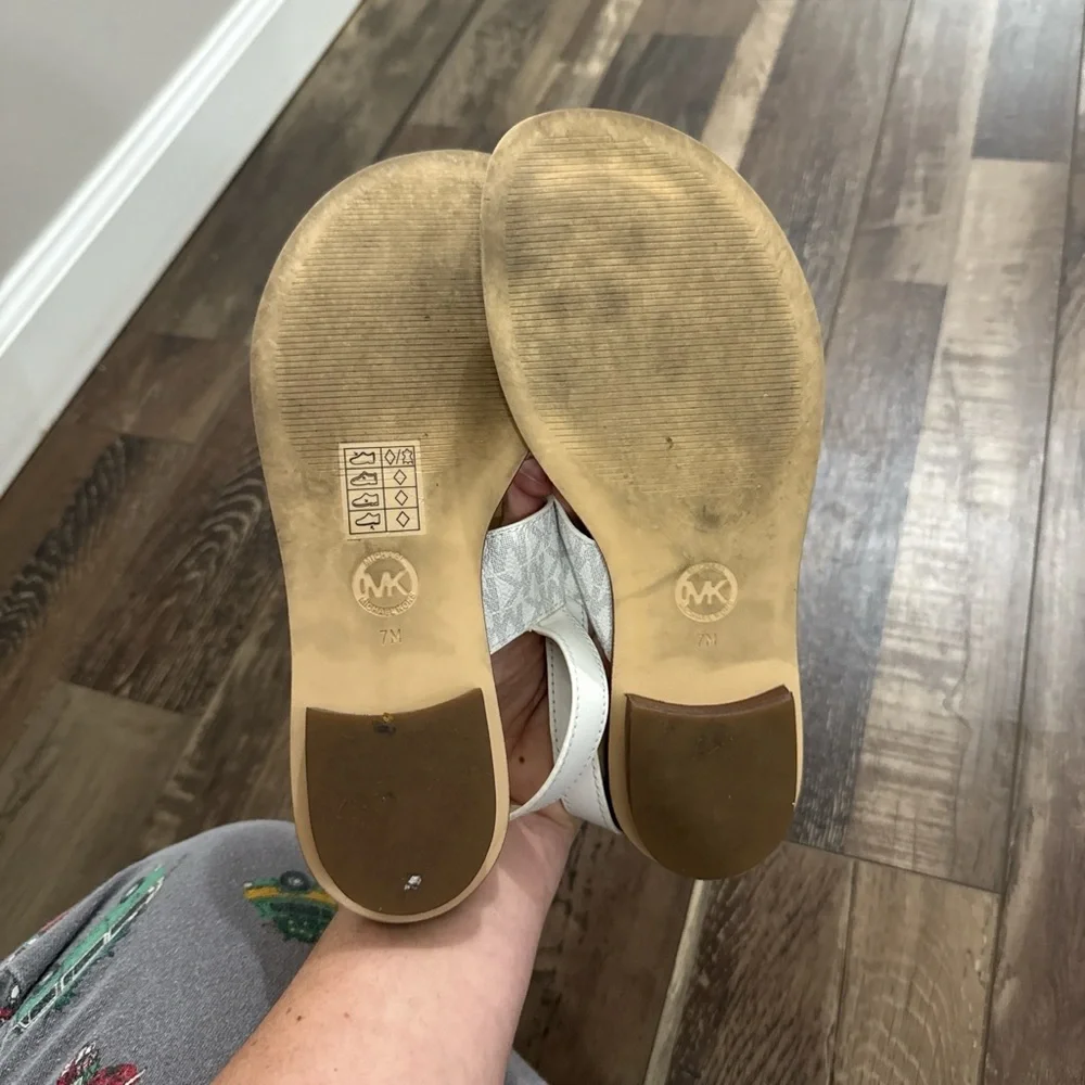 Michael Kors White and Silver Sandals - Picture 2 of 5